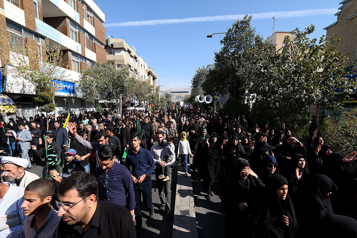 پیاده روی اربعین در شیراز