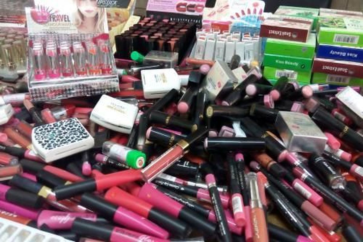 لوازم ارایشی قاچاق