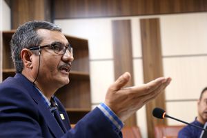 رئیس دانشگاه هرمزگان ابقا شد