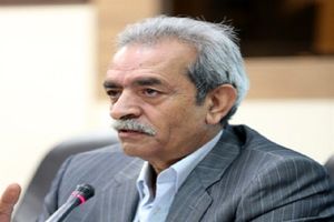 انتقاد رییس اتاق بازرگانی از نبود نقشه راه بلندمدت برای اقتصاد کشور