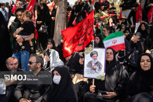 تأمین ۱۳۵ هزار جای پارک در مشهد برای تسهیل تردد زائران مراسم تشییع رهبر شهید