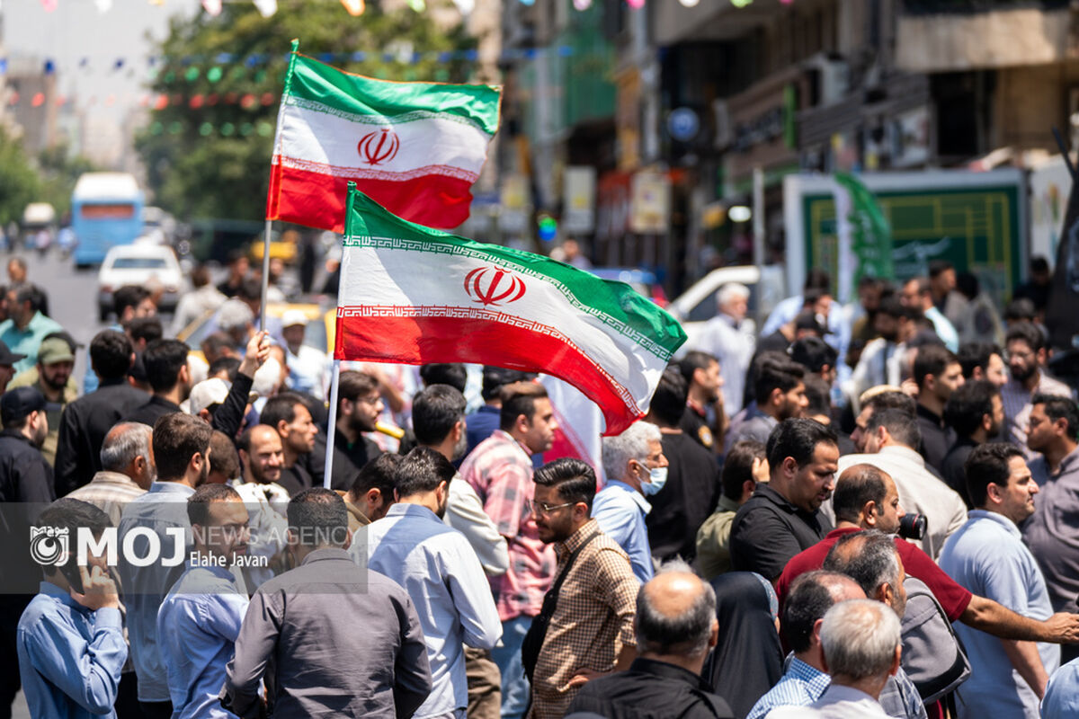 تجمع مردمی علیه تهاجم رژیم صهیونیستی به ایران