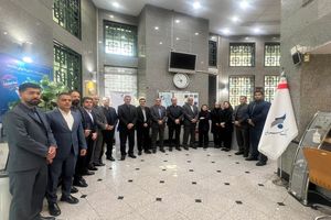 بازدید سرزده سرپرست مدیریت عامل بانک سرمایه از واحدها و شعب کشیک
