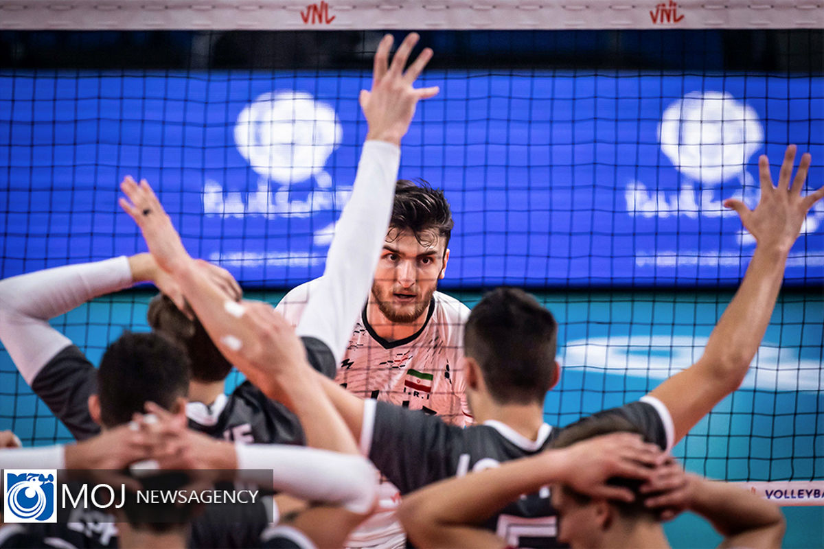 دیدار تیم های والیبال ایران و کانادا در لیگ ملت های ۲۰۲۲ 