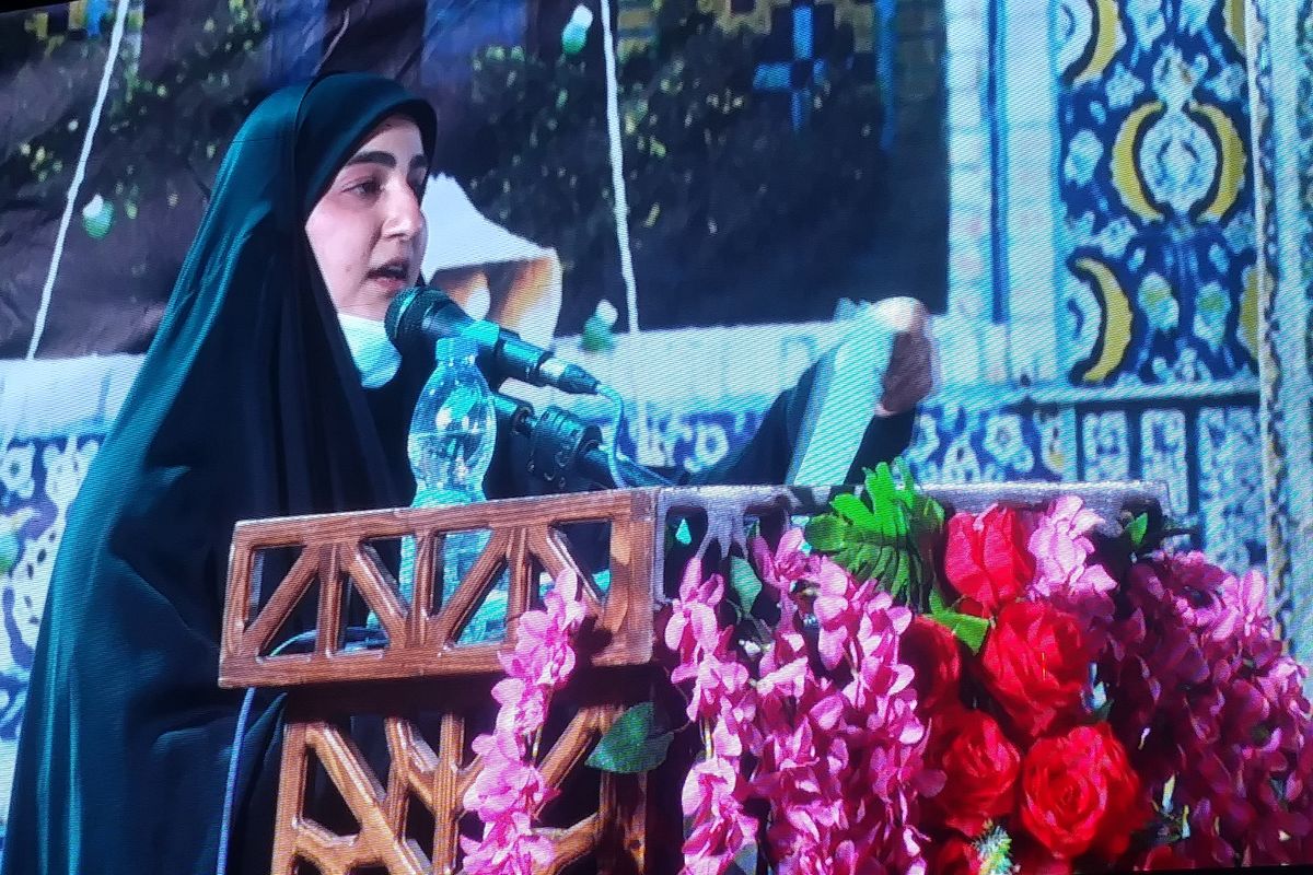 زیر سایه خورشید یزد