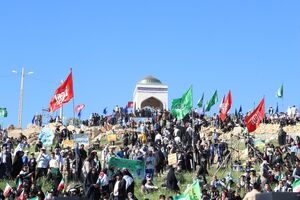 بازی دراز امروز میزبان هزاران زائر راهیان نور بود+عکس