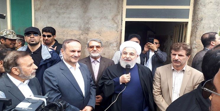 دولت خسارتهای ناشی از سیل را جبران خواهد کرد/ دولت برای تهیه اثاثیه منازل آسیب دیده در حد لازم کمک خواهد کرد