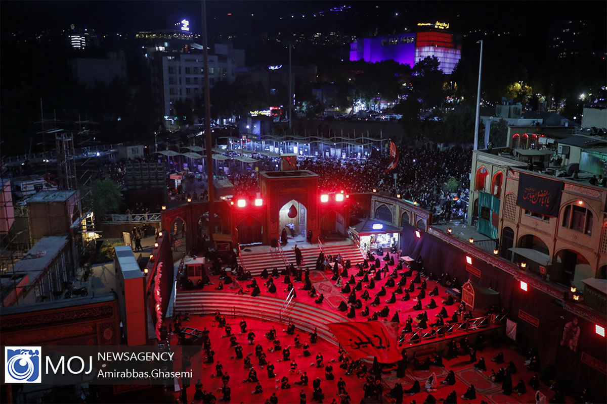 عزاداری شب چهارم ماه محرم در امامزاده صالح (ع)