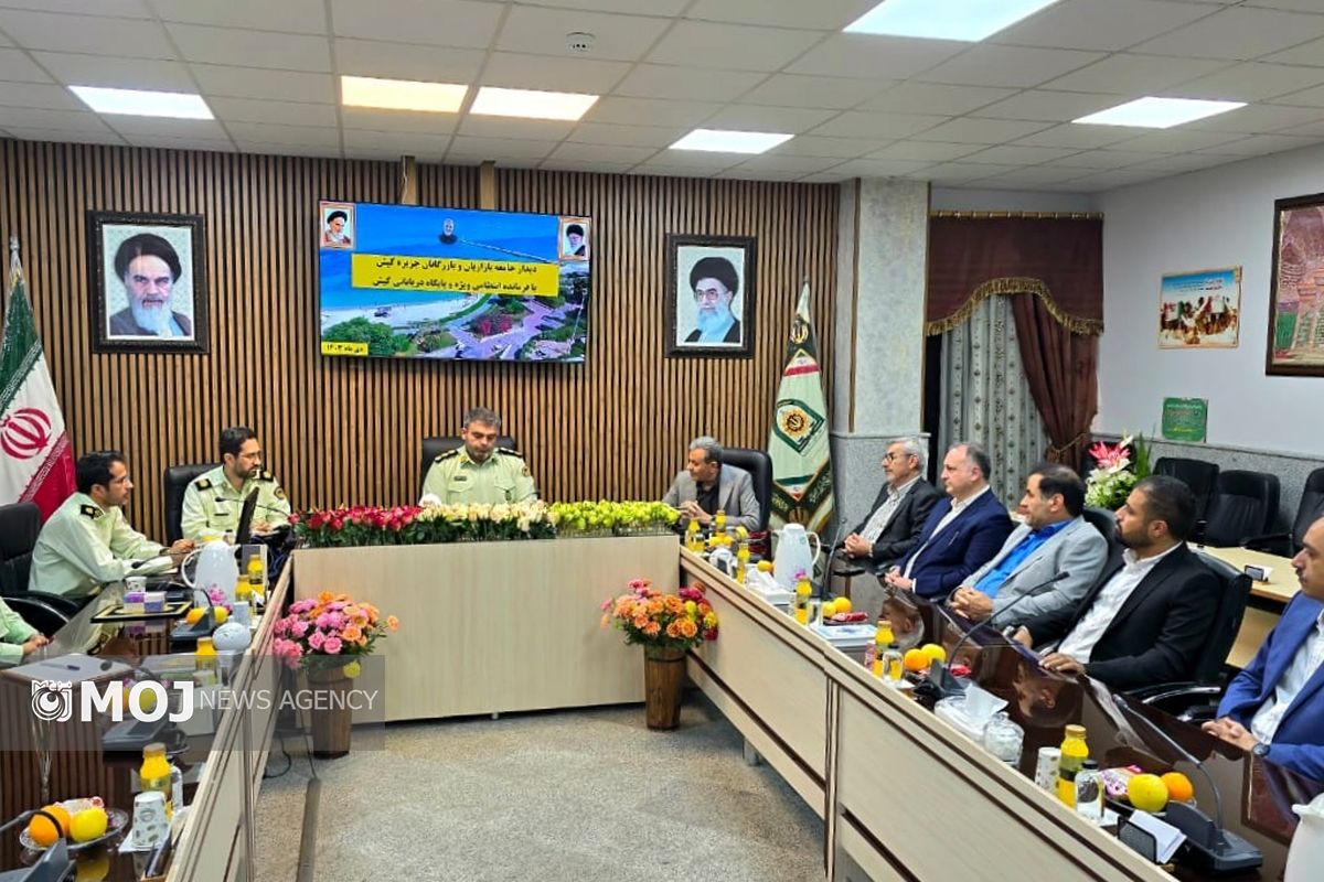 دیدار هیئت مدیرها جامعه بازاریان با فرمانده نیروی انتظامی کیش