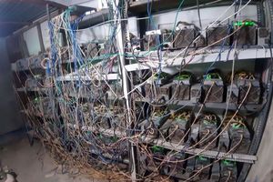 ۲۰ دستگاه استخراج رمز ارز دیجیتال در سنندج کشف شد