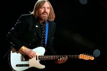 مرگ خواننده آمریکایی بر اثر سکته قلبی