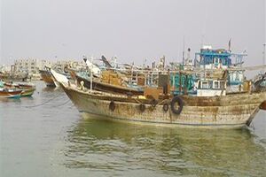 توقیف 3 فروند موتور لنج حامل بیش از 130 میلیارد ریال کالای قاچاق