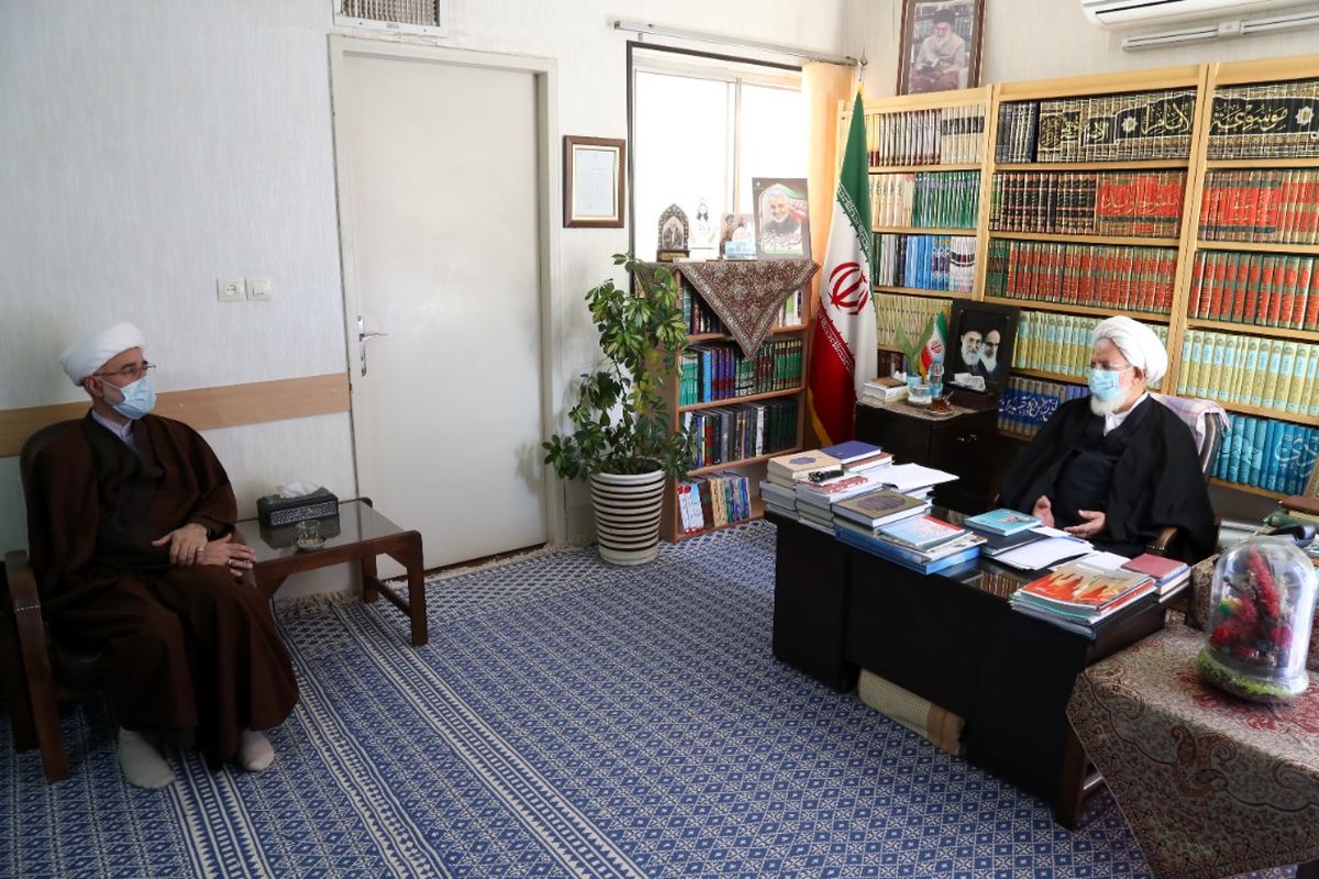 مدیر ستاد هماهنگی کانون های مساجد یزد