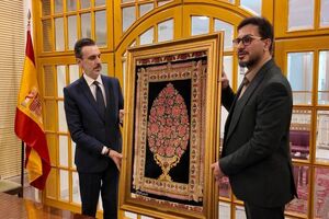 تأکید ایران و اسپانیا بر مقابله با جنگ‌طلبی و گسترش صلح