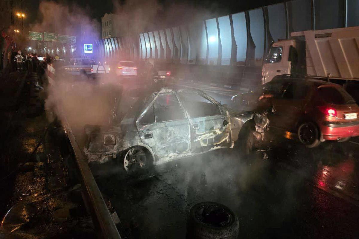 آتش سوزی خودرو