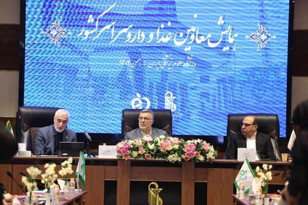 وزیر بهداشت نسبت به تغییر ارز دارو و تجهیزات هشدار داد