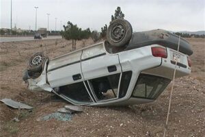 فوت سرنشین پراید به علت واژگونی خودرو در یزد 