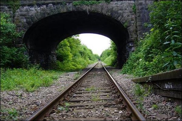 ۱۲۵ کیلومتر از مسیر راه‌آهن رشت–آستارا تأمین زمین شد