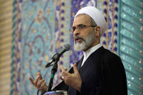 باید مسیر کار و تلاش برای جوان هموار باشد