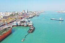 تجهیز و بازسازی ملزومات مبارزه با آلودگی نفتی در شناورهای سنتی