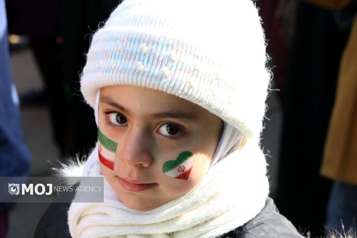 راهپیمایی 22 بهمن سنندج