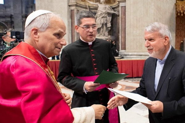 وزیر میراث فرهنگی ایران با پاپ و وزیر خارجه واتیکان دیدار و گفتگو کرد