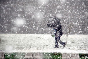 کاهش شدید دما و یخ زدگی معابر فردا 9 بهمن