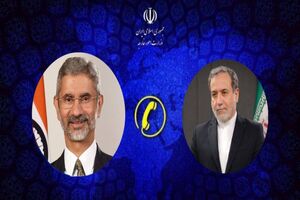 وزرای امور خارجه جمهوری اسلامی ایران و هند با یکدیگر گفتگو کردند