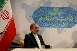 موشک‌های جمهوری اسلامی به مذاکره‌کننده قوت می دهد تا پشت میز بنشیند