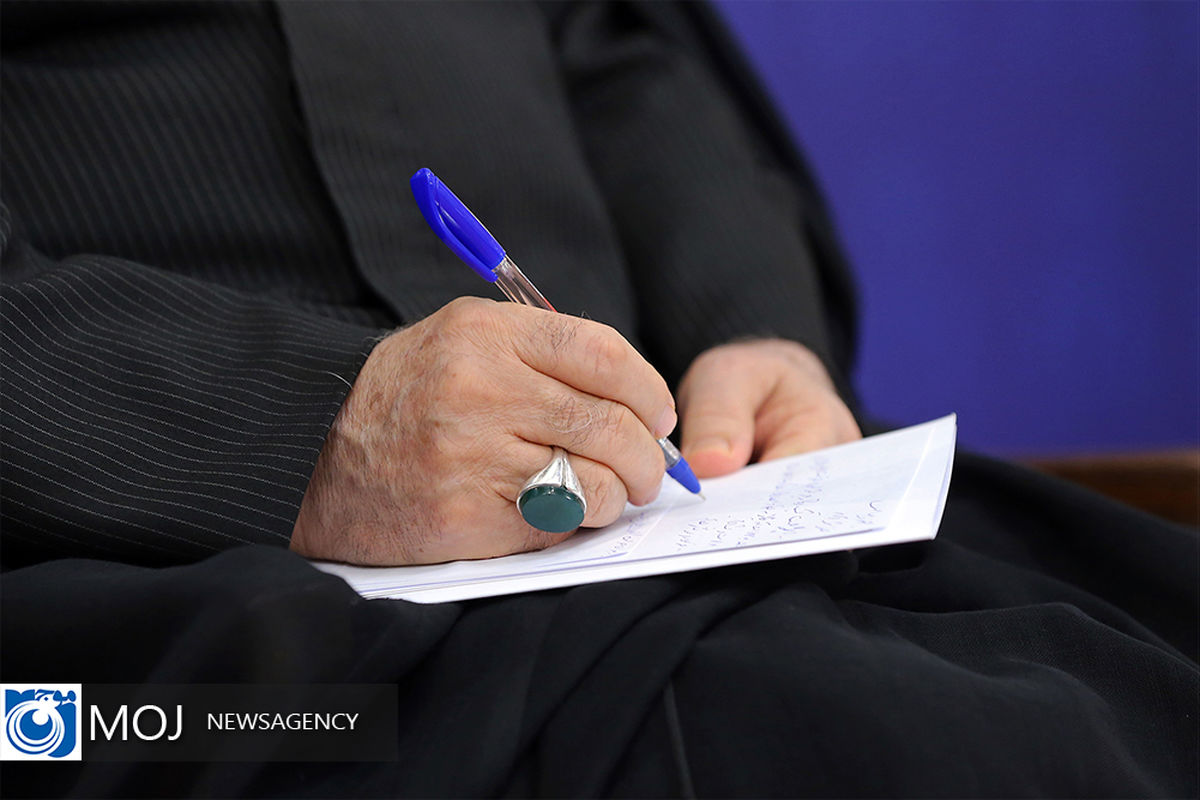 نشست جمعی از اعضای اتاق اصناف، اتحادیه‌ها و بازاریان با رئیس قوه قضاییه