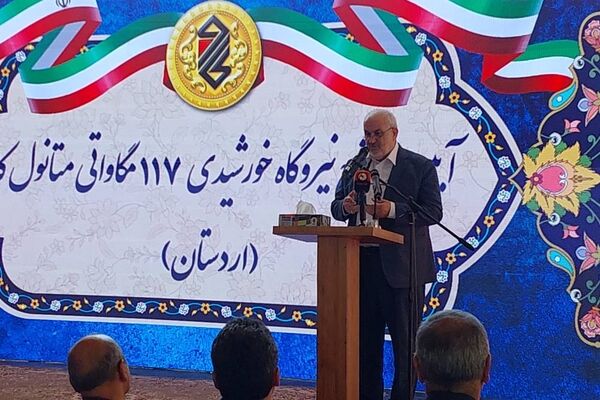 ۴۲۰۰ مگاوات از ظرفیت صنایع در جنگ آسیب دید/ همراهی مردم در مدیریت مصرف برق همچنان ضروری است