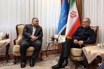 رئیس‌جمهور از وزارت نفت بازدید کرد