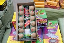 کشف 850 هزار عدد مواد محترقه در کرمانشاه