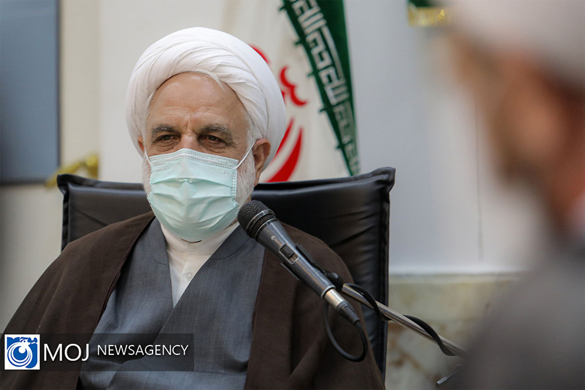 دیدار اژه ای رییس قوه قضاییه با برخی از مراجع تقلید