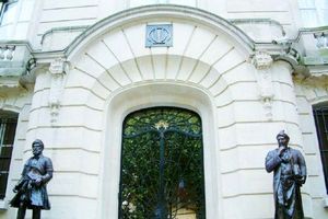 برای سفر وزیر خارجه فرانسه به تهران برنامه‌ریزی می‌کنیم