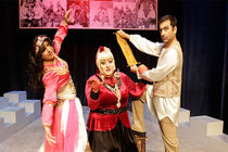 نمایش بنگاه تئاترال در پردیس تئاتر شهرزاد