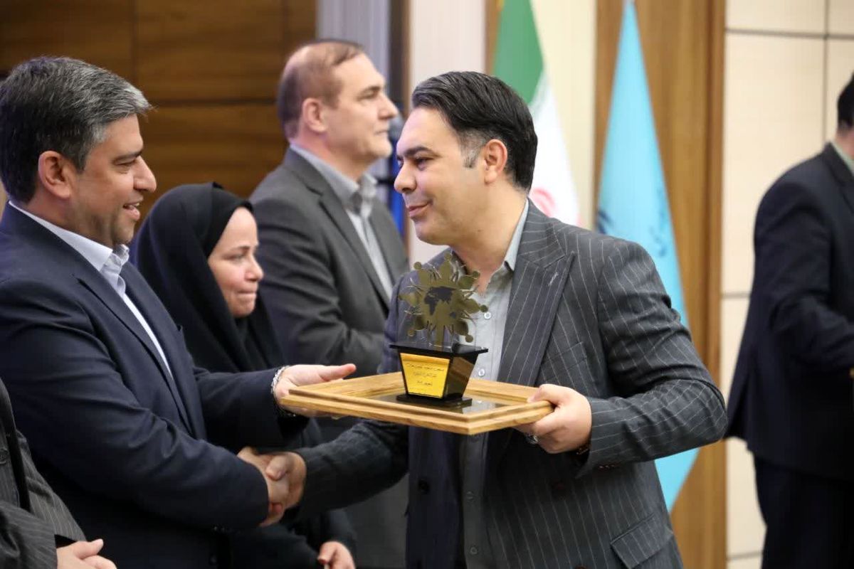 استاندار اردبیل در تجلیل از تعاونی ها