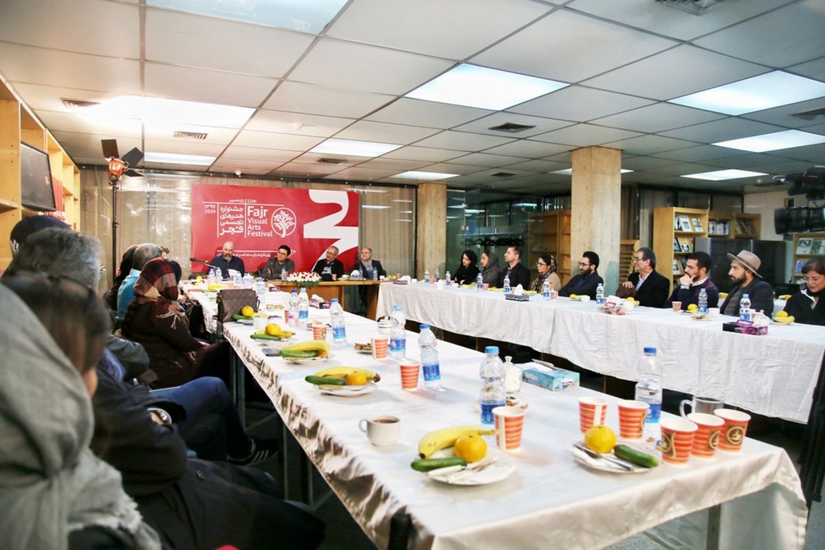 نشست برگزارکنندگان جشنواره هنرهای تجسمی فجر و گالری‌ داران تهران