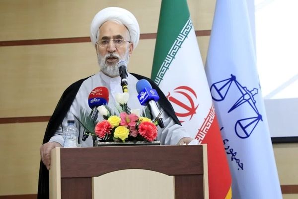 دادستان کل کشور، اشتغال آفرینی در زندان های بوشهر را مطلوب ارزیابی کرد