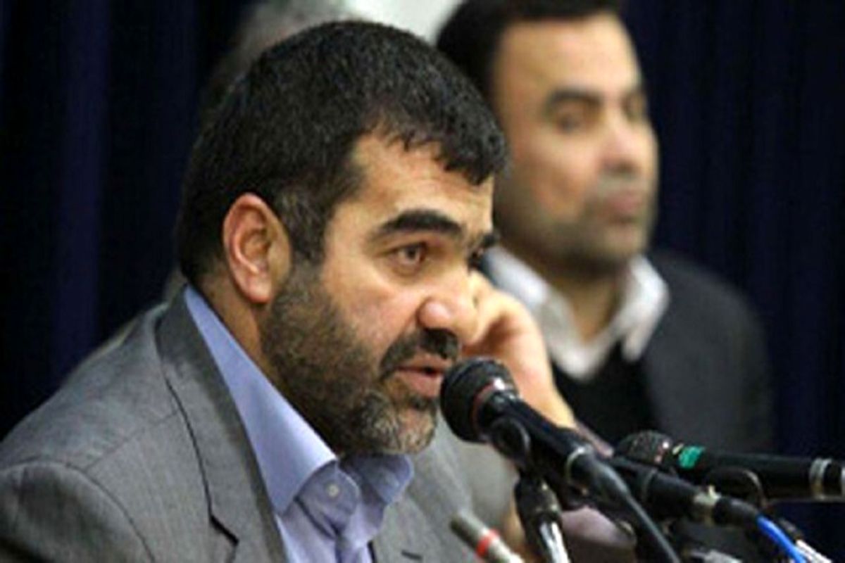 اکبر نیکزاد 