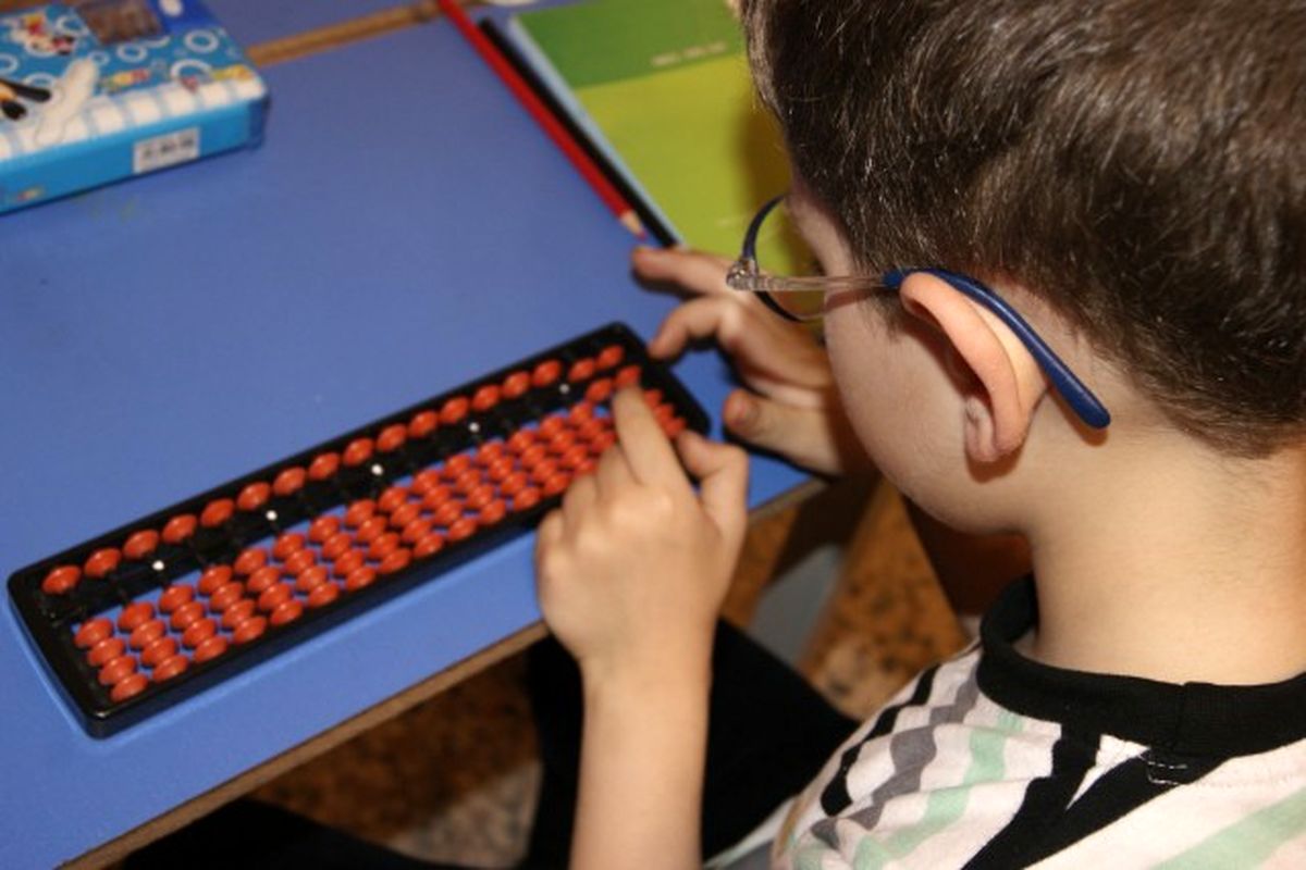 آموزش ریاضی به روش چرتکه ای