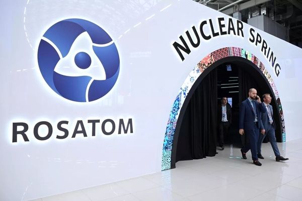 روس اتم  واحد سوم نیروگاه هسته‌ای بلاروس را می‌سازد