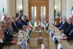 The head of Hamas Political Bureau and Iranian FM met in Tehran