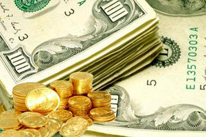 کاهش نرخ دلار و قیمت سکه در بازار آزاد