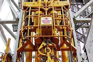 رونمایی از "فوران‌گیر دورانی"  و  "تاپ درایو" تولید داخل