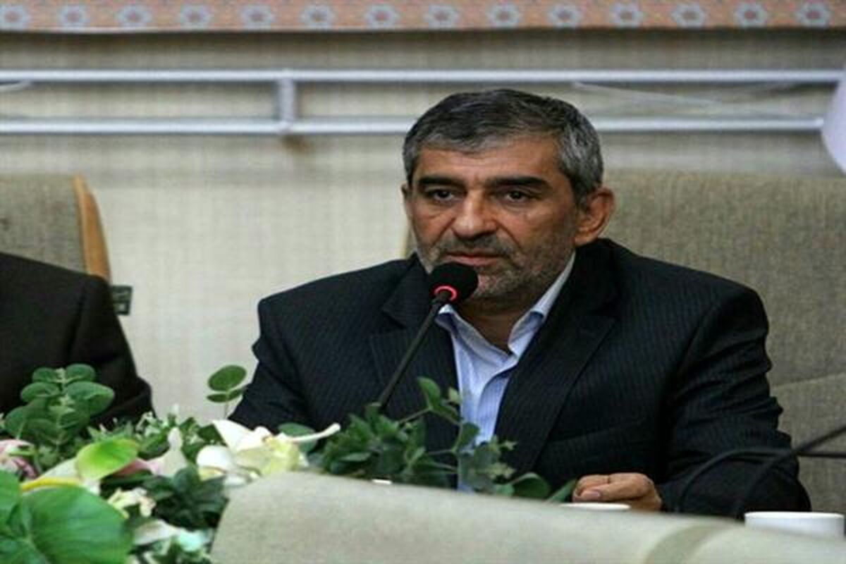 معاو.ن سیاسی استانداری اصفهان