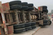 واژگونی تریلی مرگ دو نفر را رقم زد