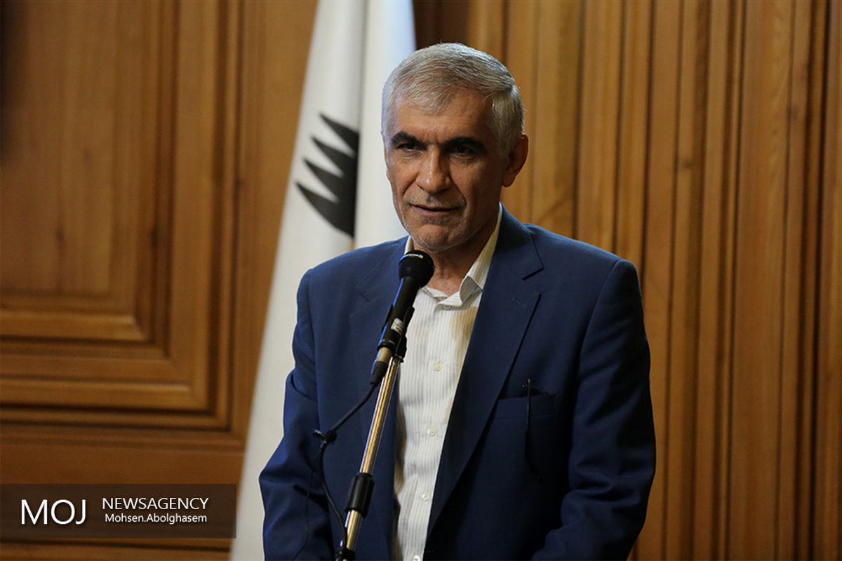 هشتاد و یکمین جلسه شورای شهر با حضور شهردار تهران