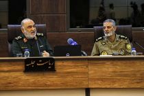 ارتش و سپاه فدایی یکدیگرند