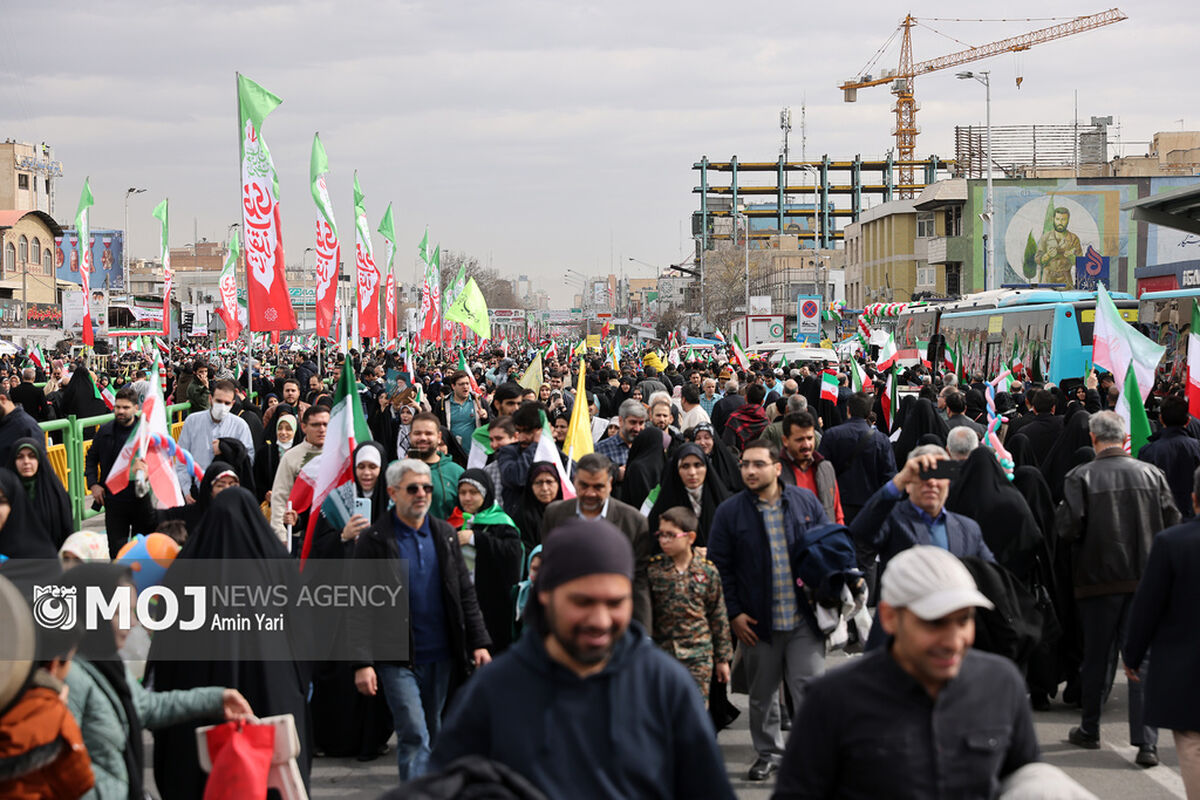یوم الله ۲۲ بهمن در تهران